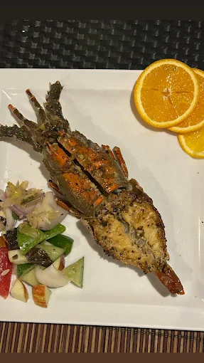 Garam at Raviz kadavu