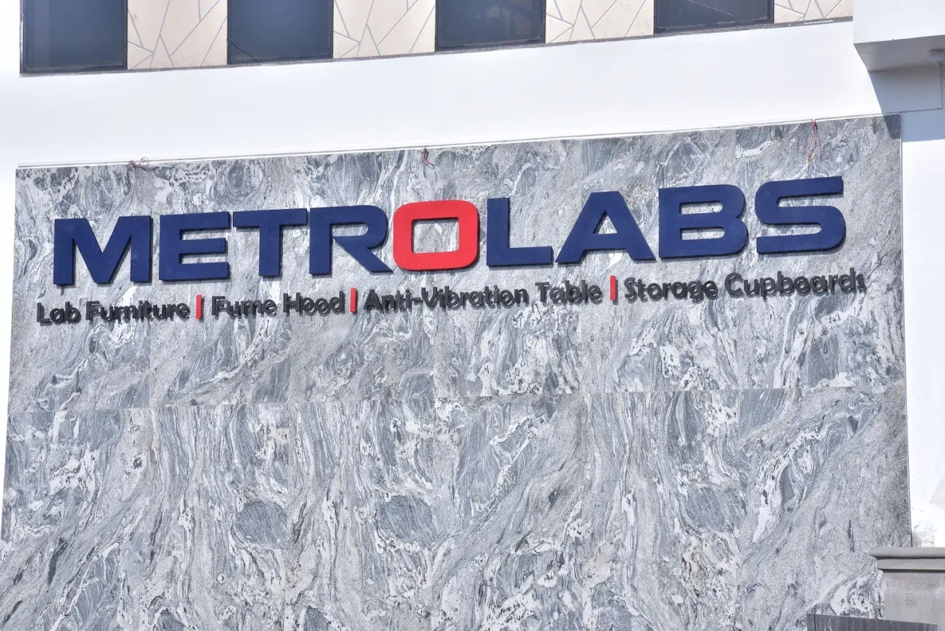 METROLABS
