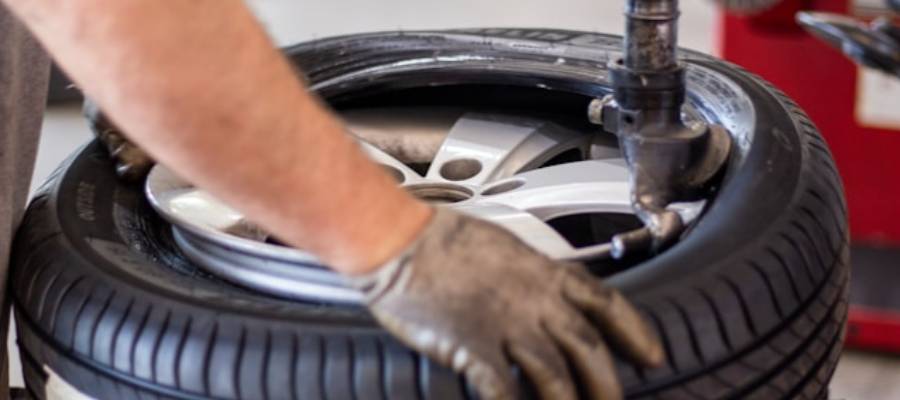 STANDARD TYRES