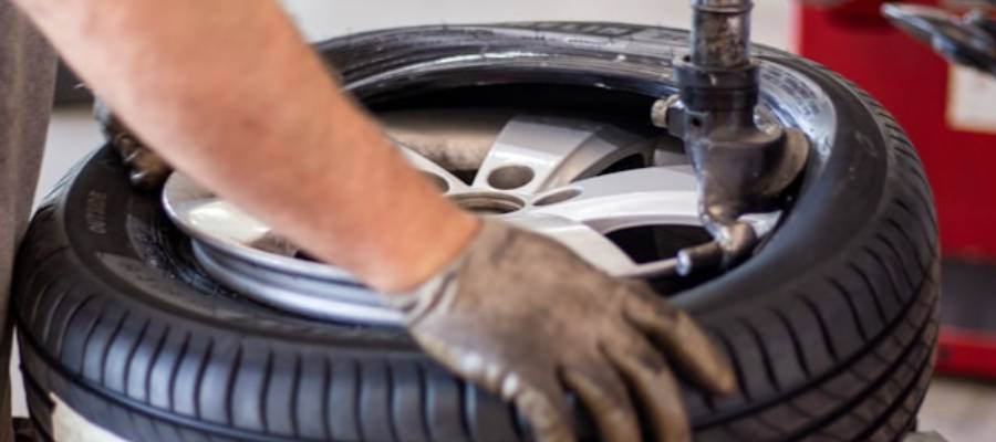 Jayan Mobile Tyre Puncture Works, Carithas
