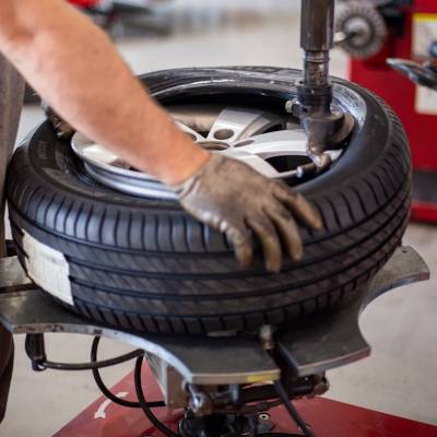 Selvam Tyre Service
