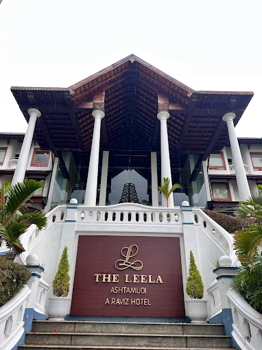 Raanthal, A Floating Restaurant