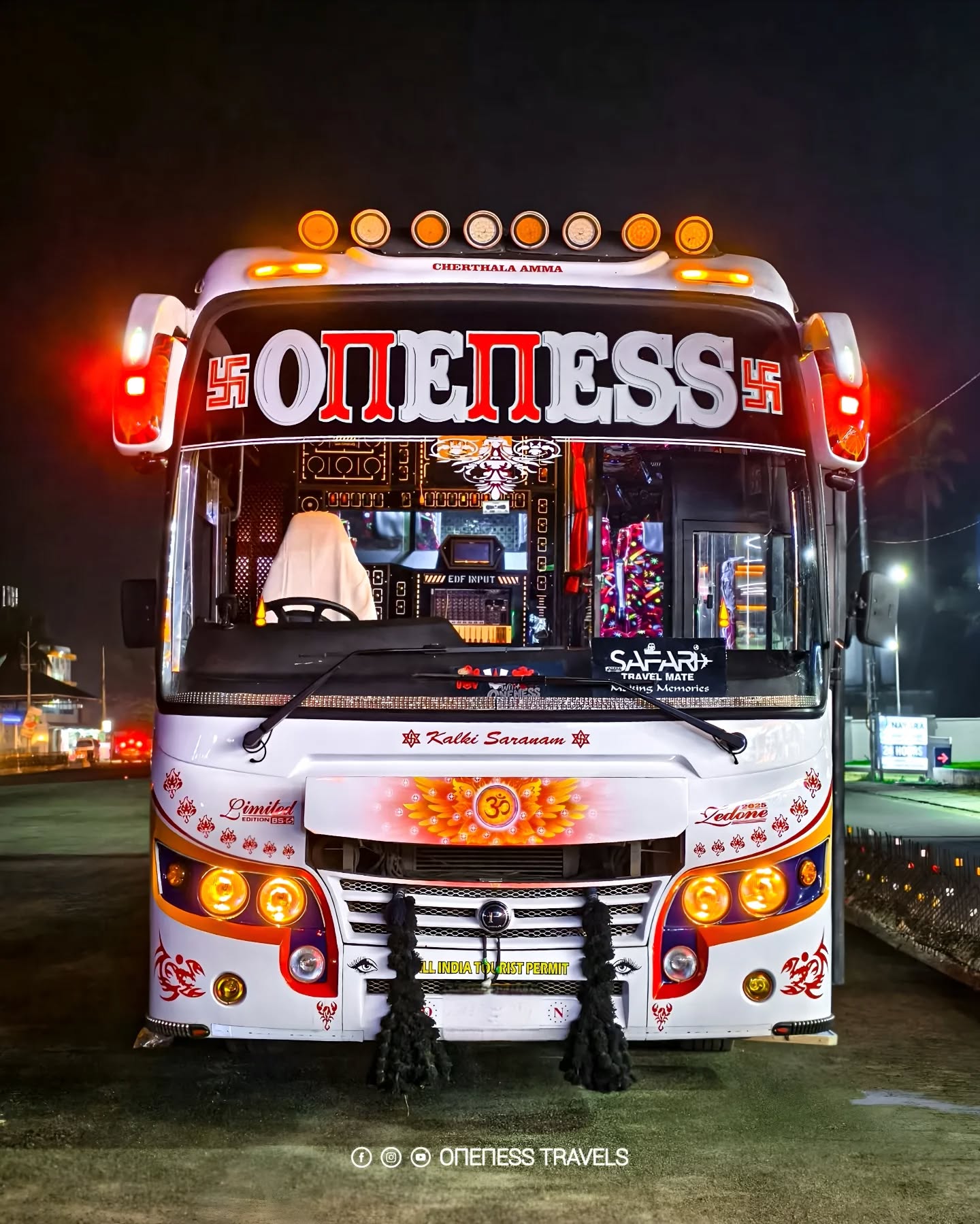 ONENESS TOURIST BUS