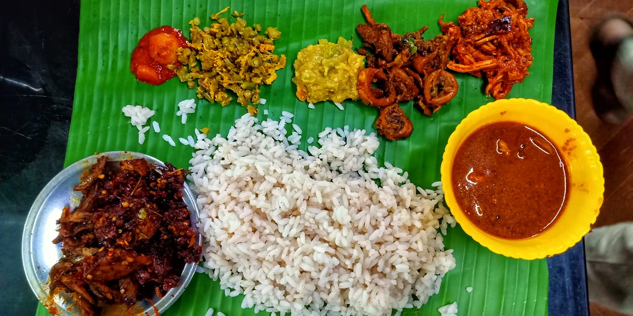 Nadan kadayum Veettile oonum
