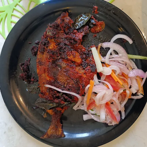 The Leaf Restaurant Vadakara