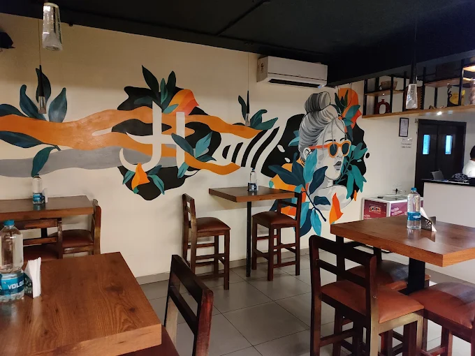 Huddles Cafe