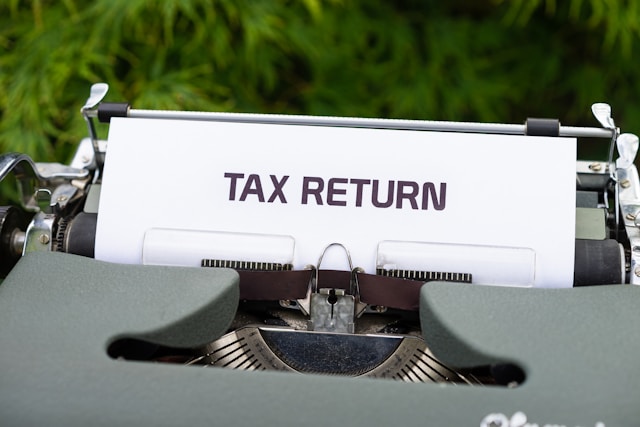 Pradee & Co Auditors, Tax and Law Practitioner