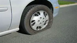 24/7 Tyre Puncture Repair Service in Moti Nagar
