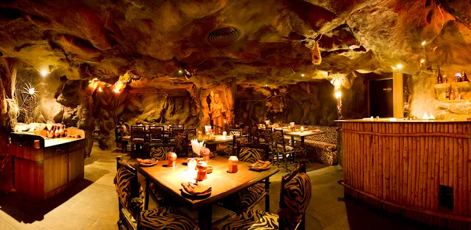 Gufha Restaurant, Mysuru