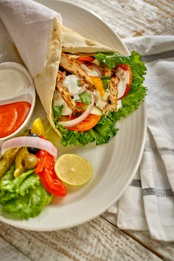 Round The Global Diner